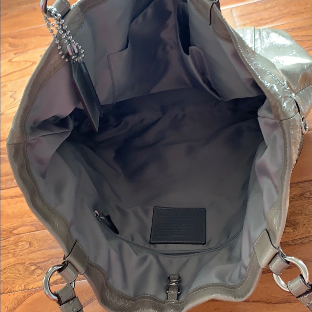 Coach Tote - Picture 6 of 6